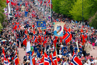 På 17. mai spiser nordmenn totalt 13 millioner pølser.