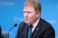Etter en helhetlig vurdering får Green Mountain etablere datasenteranlegg i Innlandet. Det opplyser kommunal- og distriktsminister Sigbjørn Gjelsvik (Sp) i en pressemelding.