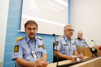 Pressekonferanse med (fra venstre) Ketil Haukaas Sjef Kripos, Hans Sverre Sjøvoll Politimester Oslo og Eivind Borge leder taktisk etterforskningavdeling i Kripos etter en større etterforskning som har avdekket en stor innførselsåre for narkotika til Norge