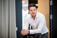 Sjeføkonom Kjetil Olsen i Nordea Markets tror Norges Bank senker rentebanen til uka og varsler fem rentekutt innen utgangen av 2026. 