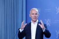 Ifølge kommunal- og moderniseringsminister Jan Tore Sanner, vil rekordmange nasjonale og internasjonale valgobservatører vil følge årets stortings- og sametingsvalg.