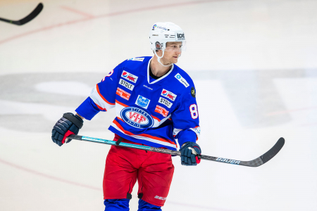 Jørgen Karterud startet opphentingen da Vålerenga vendte til seier over serieleder Stjernen.