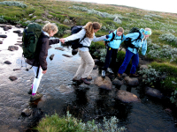 En undersøkelse fra Norsk Friluftsliv viser at 61 prosent har truffet venner eller familie i naturen denne vinteren.